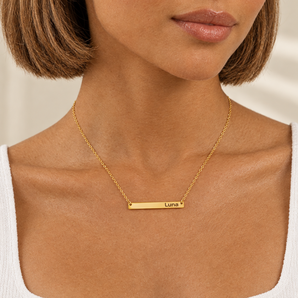 Bea Engravable Bar Necklace — close-up