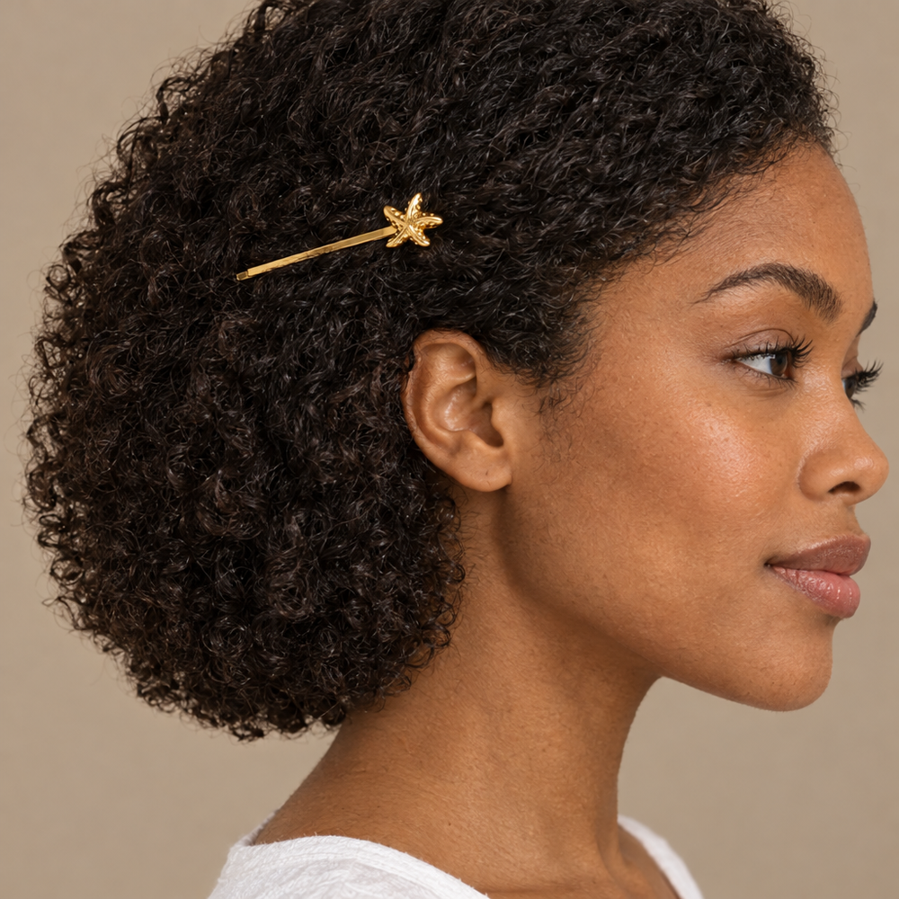 Hair accessory 76 — close-up