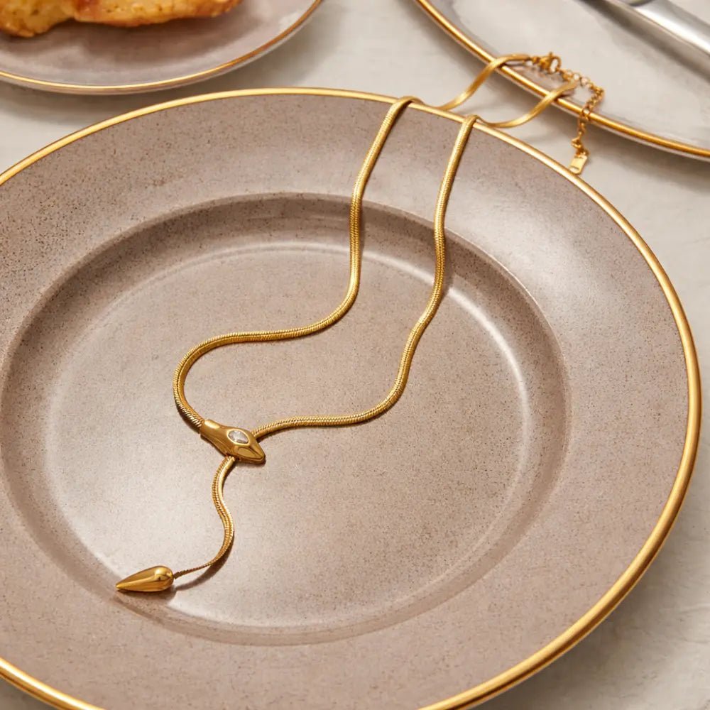 Valora Gold Serpentine Pendant - CLAYCALI