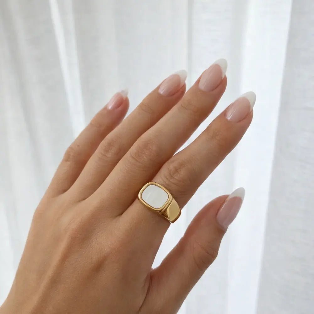 Aura Gold Ring - CLAYCALI
