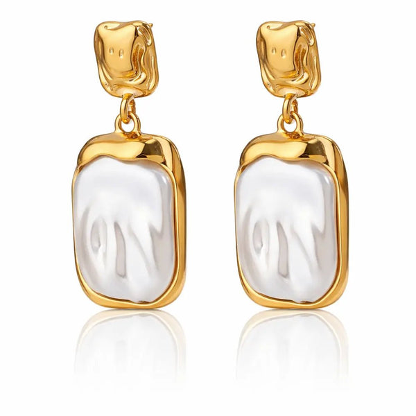 Odette Freshwater Pearl Earrings