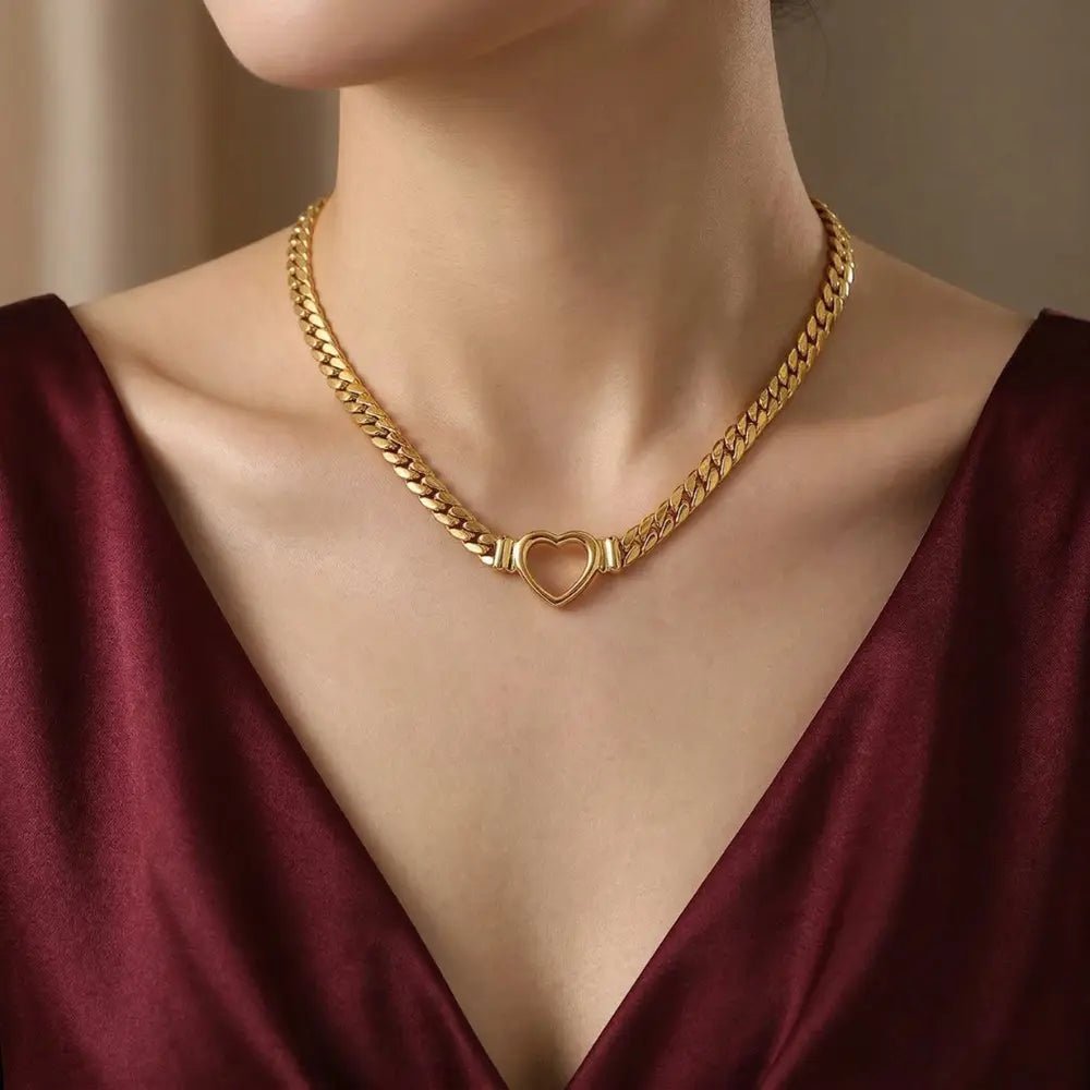 Valerie Heart Choker - CLAYCALI