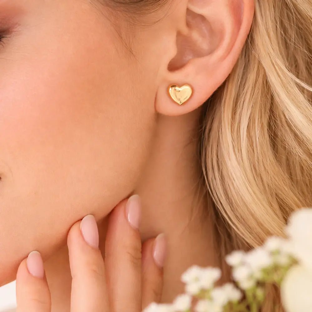 Aria Gold Heart Earrings - CLAYCALI