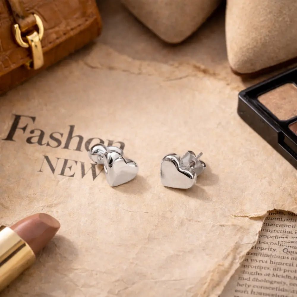 Aria Gold Heart Earrings - CLAYCALI