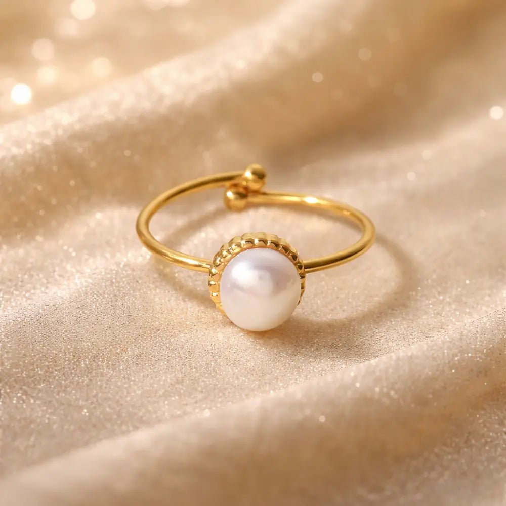 Stella Gold Pearl Ring - CLAYCALI