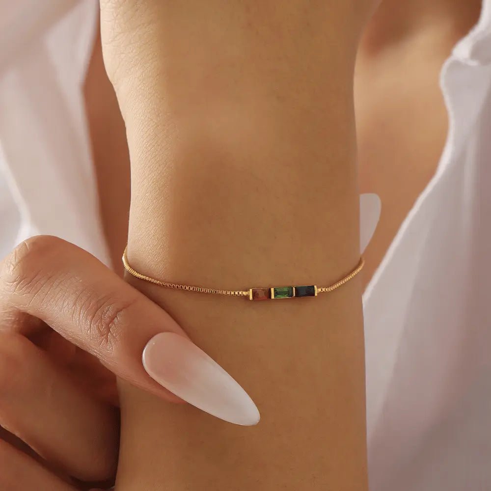 Dainty Baguette Birthstone Bracelet - CLAYCALI