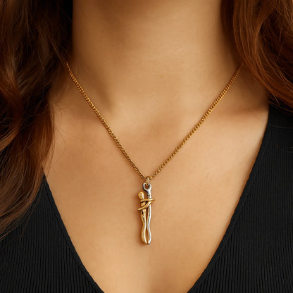 Forever Hug Necklace - CLAYCALI