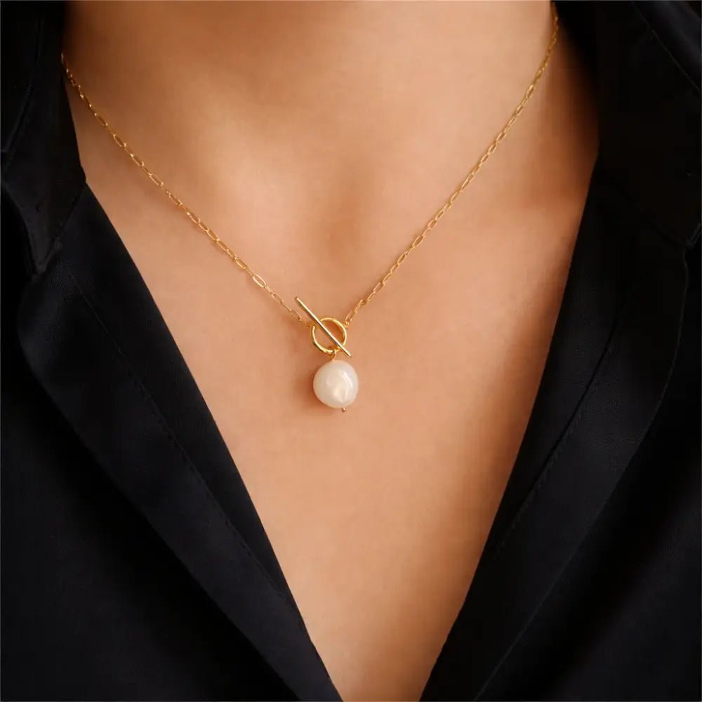 Elowen Freshwater Pearl Necklace - CLAYCALI