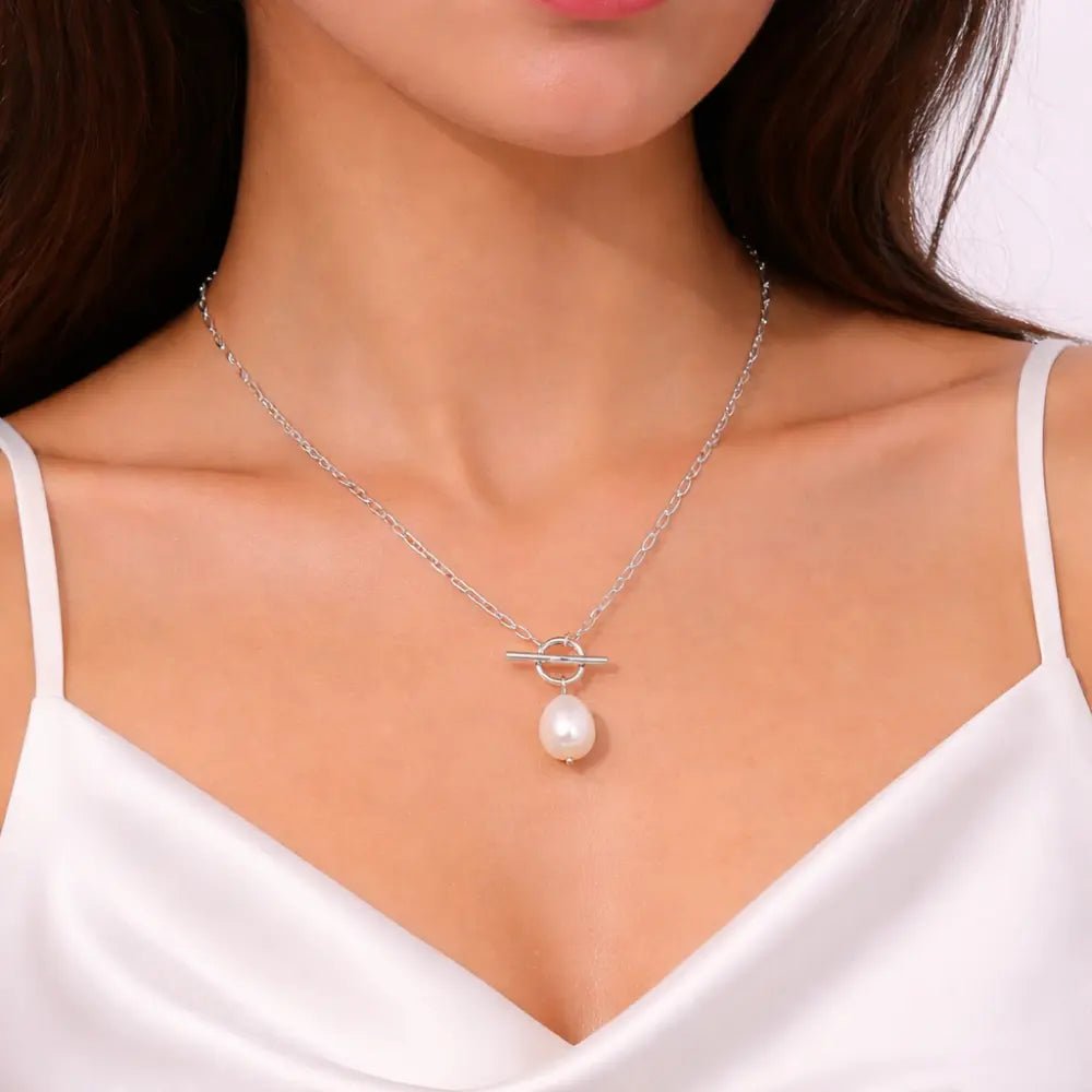 Elowen Freshwater Pearl Necklace - CLAYCALI