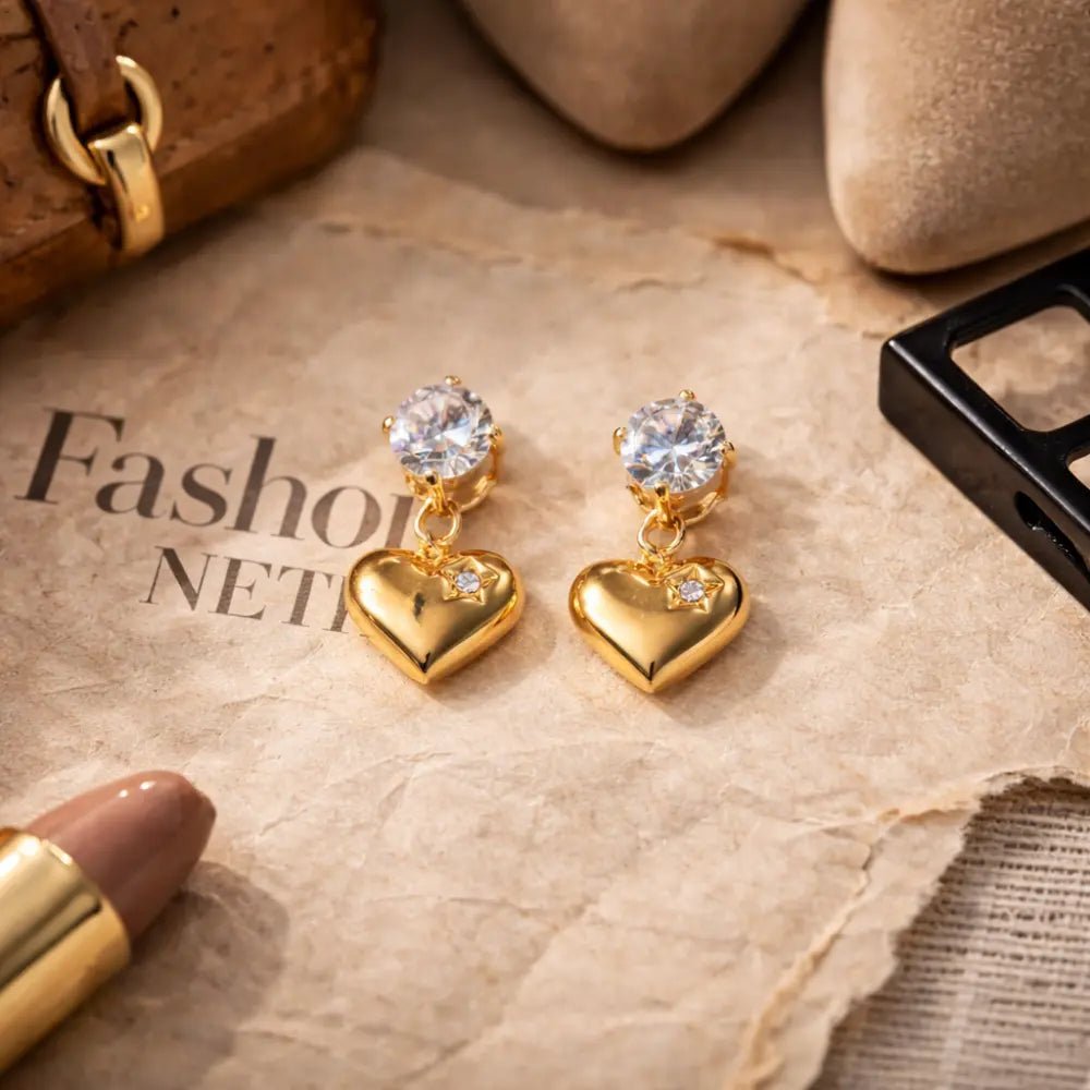 Chloe Heart Gold Earrings - CLAYCALI