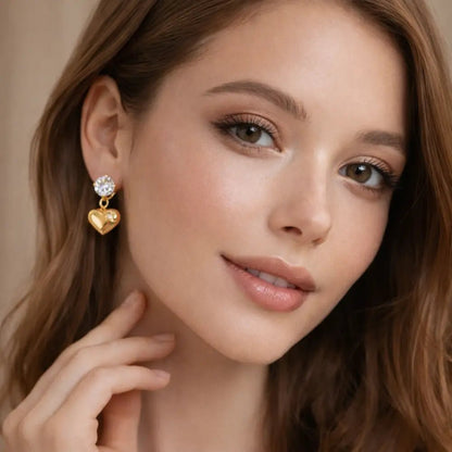 Chloe Heart Gold Earrings - CLAYCALI
