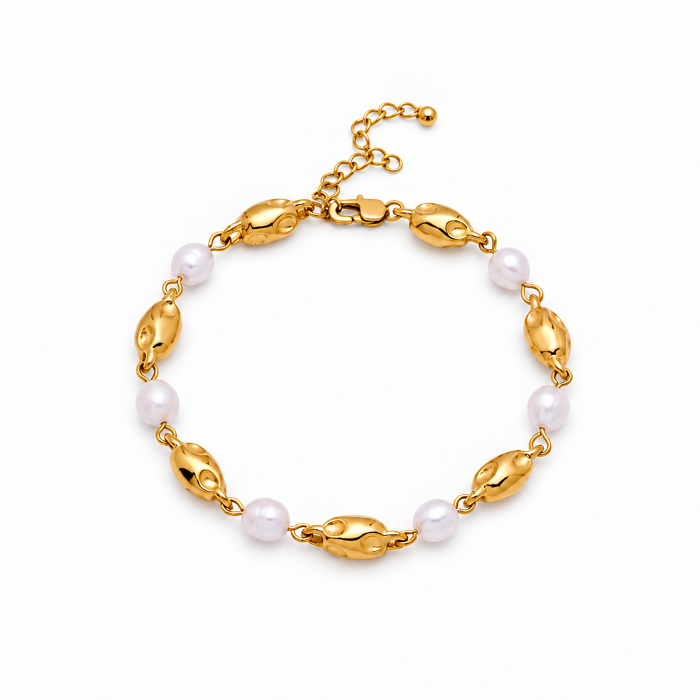 Ines Molten Freshwater Pearl Bracelet — white background