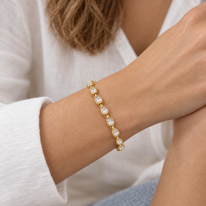 Paloma Teardrop Tennis Bracelet — close-up