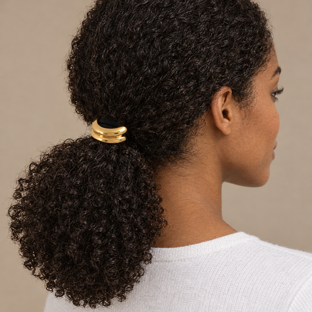 Hair accessory 56 — close-up