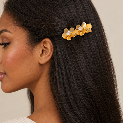 Hair accessory 62 — close-up
