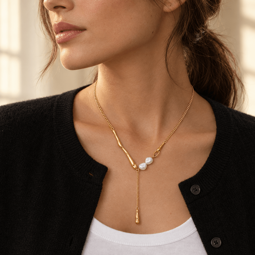 Cora Pearl Bar Necklace - CLAYCALI