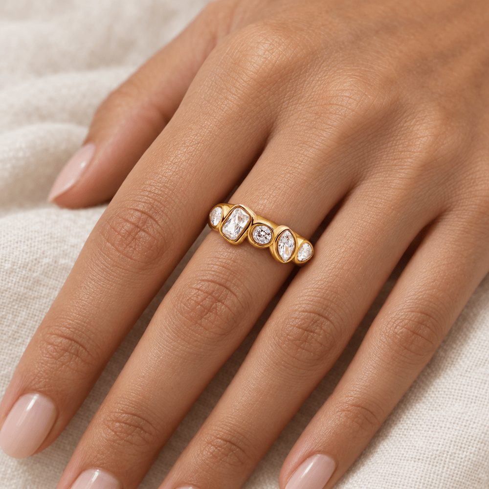 Goldie Confetti Stone Ring - CLAYCALI