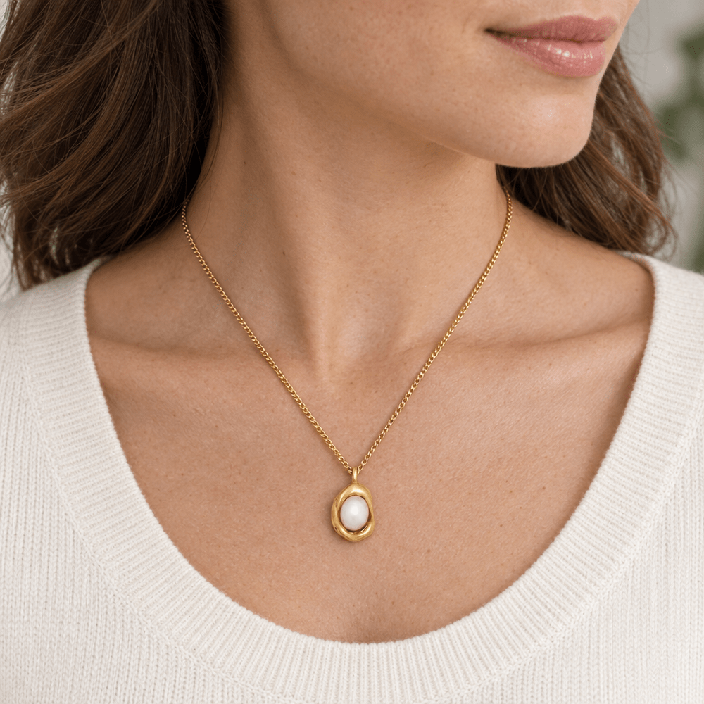 Ingrid Pearl Drop Necklace - CLAYCALI