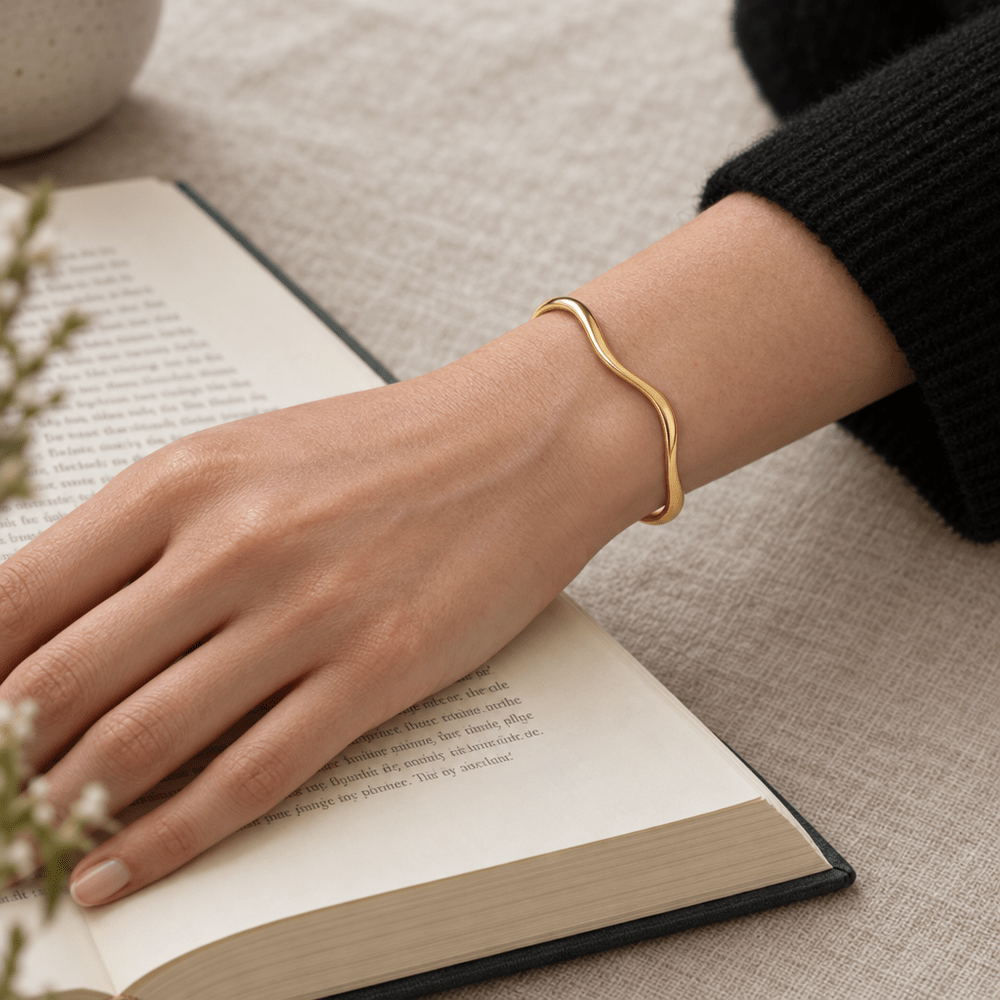 Chelsea Sculpted Wave Cuff Bracelet - CLAYCALI